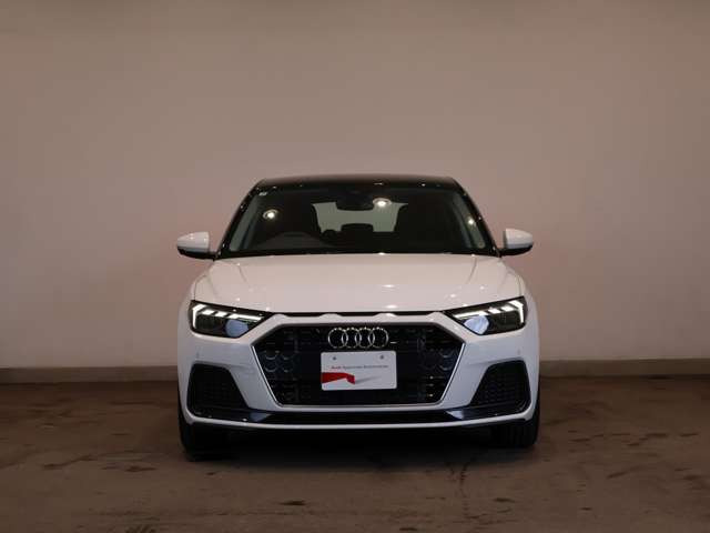 A1スポーツバック25 TFSI アドバンスド