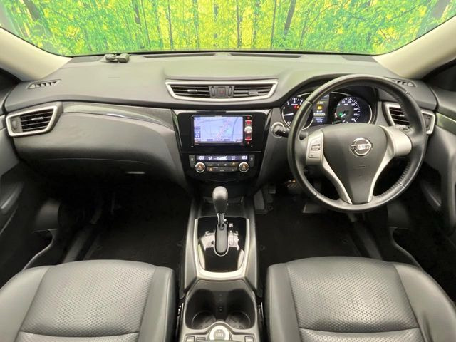 エクストレイル2.0 20X エマージェンシーブレーキパッケージ