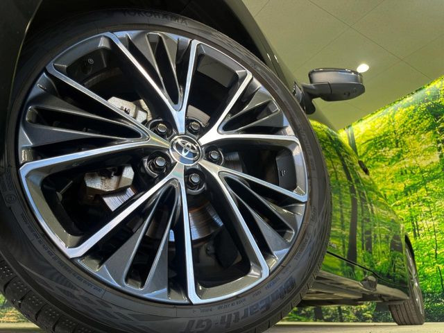 �y����19�C���`�A���~�z�C�[���z�O�ςɃ}�b�`���������A���~�z�C�[���𑕒����Ă���܂��B�e��ЊO�A���~�z�C�[����A�X�^�b�h���X�^�C�����戵�����Ă���܂��B���񂲑��k����������