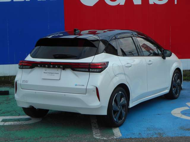 ノートオーラ1.2 G レザーエディション