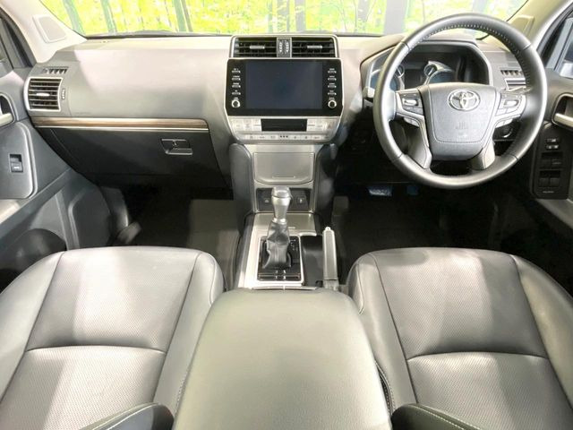 ランドクルーザープラド2.7 TX Lパッケージ マットブラック エディション 4WD