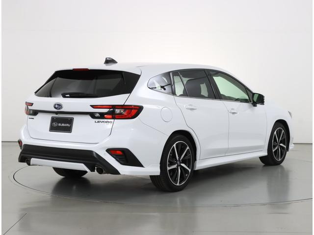 レヴォーグ1.8 Vスポーツ 4WD