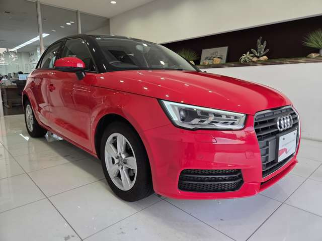 A1スポーツバック1.0 TFSI