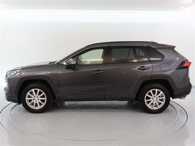 RAV42.0 アドベンチャー 4WD