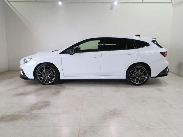 レヴォーグ2.4 STI スポーツ シャープ 4WD