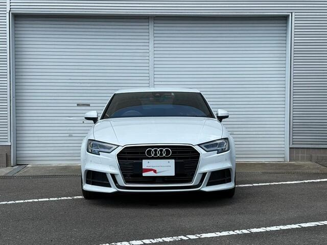 A3セダン30 TFSI