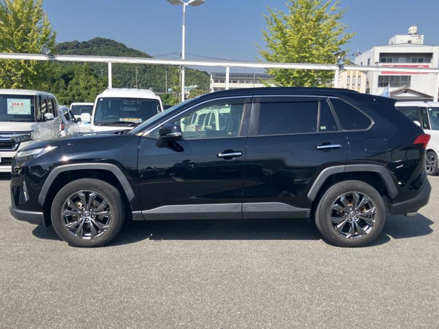 RAV42.5 ハイブリッド G E-Four 4WD