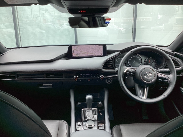 MAZDA3セダン1.8 XD ドライブ エディション