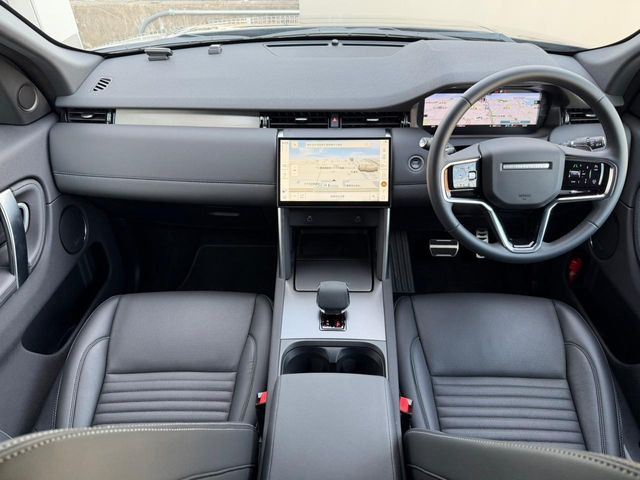 ディスカバリースポーツダイナミック SE 2.0L P250 5+2シート 4WD