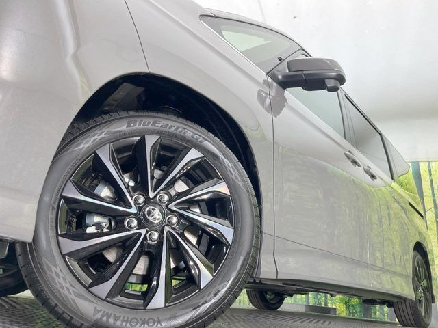 �y�����A���~�z�C�[���z�O�ςɃ}�b�`���������A���~�z�C�[���𑕒����Ă���܂��B�e��ЊO�A���~�z�C�[����A�X�^�b�h���X�^�C�����戵�����Ă���܂��B���񂲑��k����������