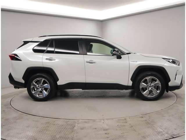 RAV42.5 ハイブリッド G E-Four 4WD