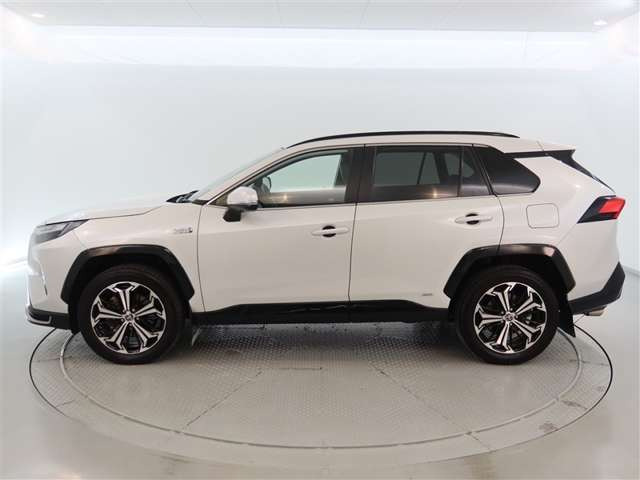 RAV42.5 プラグインハイブリッド Z E-Four 4WD