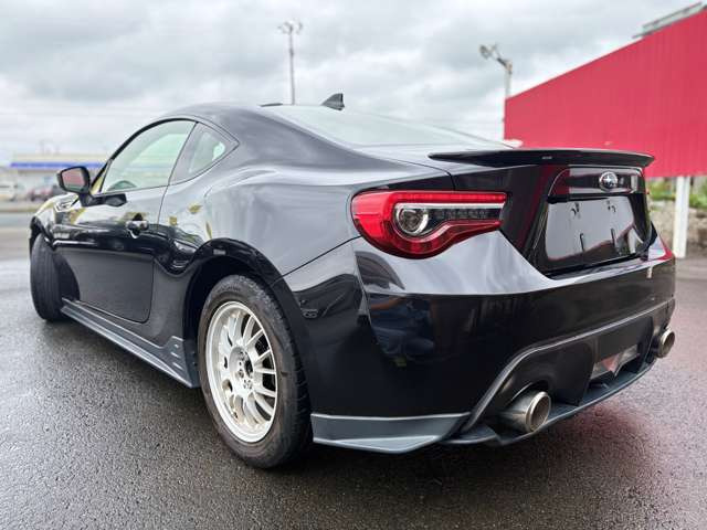 BRZ2.0 R カスタマイズパッケージ