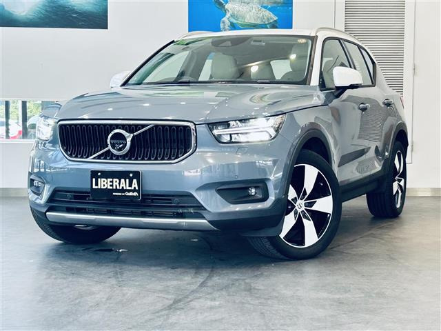 XC40T4 モメンタム