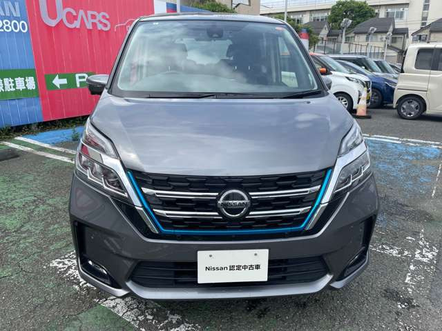 セレナ1.2 e-POWER XV
