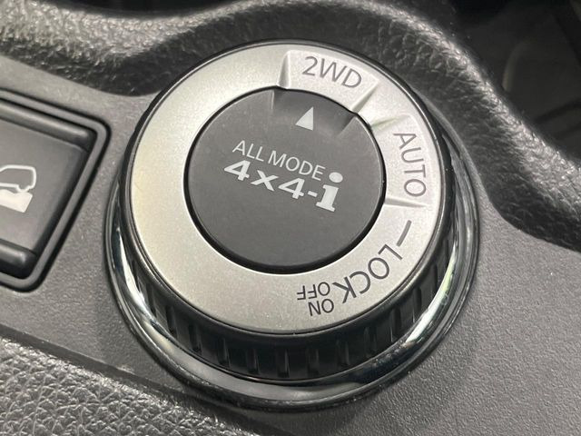 エクストレイル2.0 20X エマージェンシーブレーキパッケージ