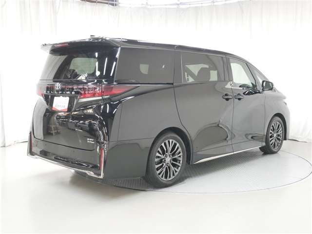 ヴェルファイアハイブリッド 2.5 Z プレミア E-Four 4WD
