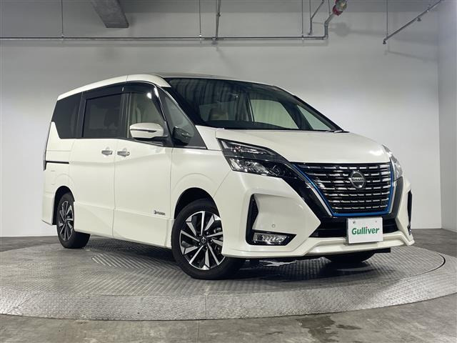 セレナ1.2 e-POWER ハイウェイスターV