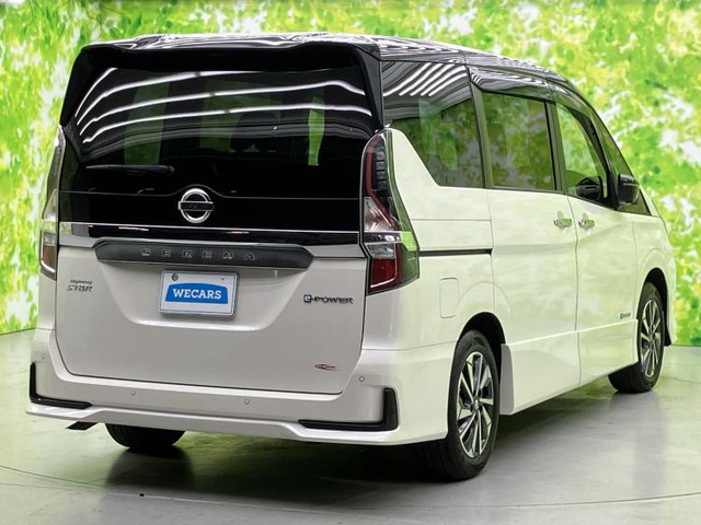 セレナ1.2 e-POWER ハイウェイスターG