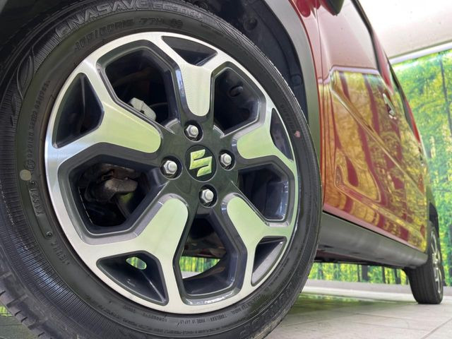 �y����15�C���`�A���~�z�C�[���z�O�ςɃ}�b�`���������A���~�z�C�[���𑕒����Ă���܂��B�e��ЊO�A���~�z�C�[����A�X�^�b�h���X�^�C�����戵�����Ă���܂��B���񂲑��k����������