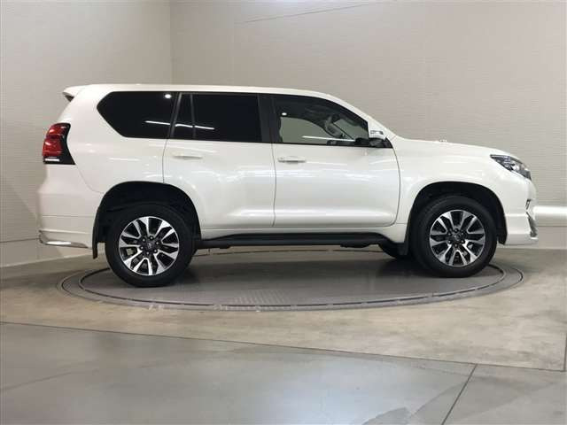 ランドクルーザープラド2.7 TX Lパッケージ 4WD