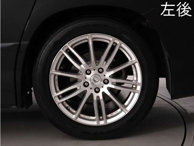 お客様のお好みの新品18インチ、19インチ、20インチホイール装着可能!ダウンサスなどローダウンも取付可能です!ヴァルドやワークなどのメーカー品も取り寄せ可能です!