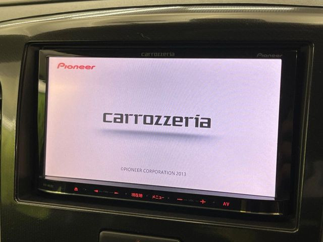 【ナビゲーション】使いやすいナビで目的地までしっかり案内してくれます。各種オーディオ再生機能も充実しており、お車の運転がさらに楽しくなります!!