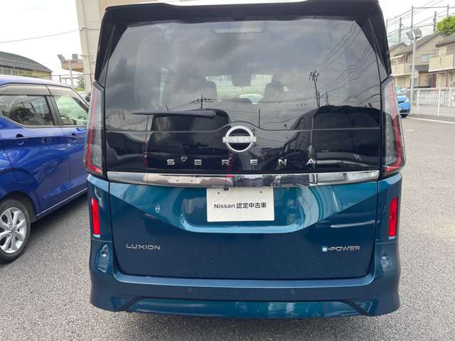 セレナ1.4 e-POWER ルキシオン