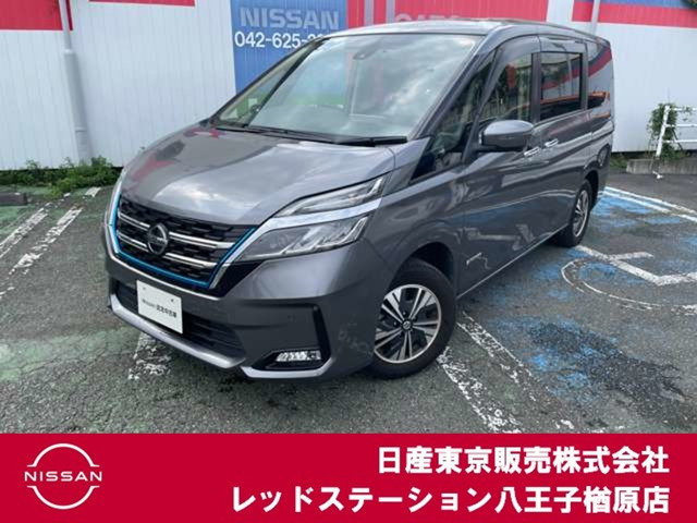 セレナ1.2 e-POWER XV