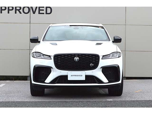 FペイスSVR 5.0L P550 4WD