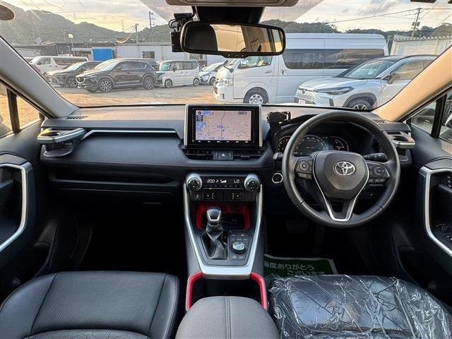 RAV42.0 アドベンチャー オフロードパッケージ 4WD