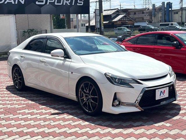 �������x�̃K���X�疌�ŝ����͂������A�㎿�ȃc���E����������B���O����_���J�����؂Ȉ��Ԃ�ی삵�A�F�����E�򉻂�h�~�B�u�e�X�v���b�V���R�[�g�v�A�u�e�v���~�b�T�R�[�g�v���炨�I�т��������܂��B