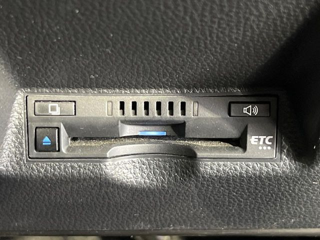 【ETC】高速道路の料金所をストレスなく通過!話題のスポットやサービスエリアに多い「スマートIC」利用時は必須のアイテムです。当店でセットアップを実施、ご納車当日からすぐにご利用いただけます!