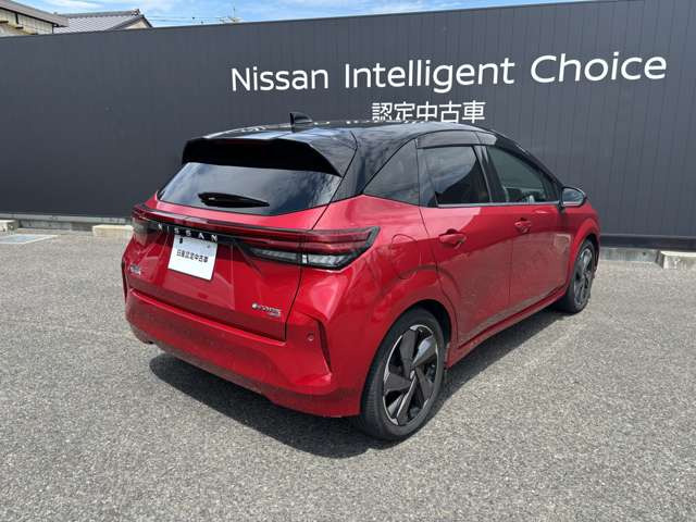 ノートオーラ1.2 G FOUR レザーエディション 4WD
