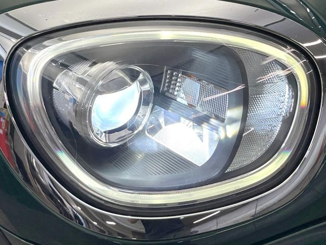 ��LED�w�b�h���C�g:��ԑ��s�����ǍD�Ȏ��E���m�ۂ����S���ĉ^�]�ł��鍂�P�xLED�w�b�h���C�g�𑕔�!�_�����x�������A����d�͂��}�����Ă��܂��B
