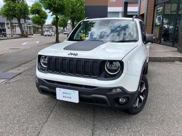 レネゲードトレイルホーク 4WD