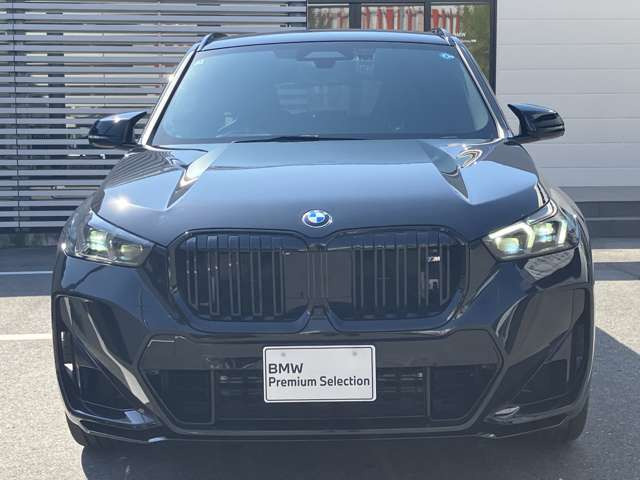 X1M35i xドライブ DCT 4WD