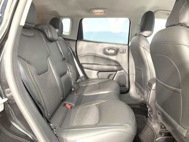 ���㕔���Ȃ��C�ɂȂ�悤�ȃL�Y�E�����ւ��蓙�A�傫�ȃ_���[�W�͂Ȃ��A�ǍD�ȏ�Ԃł��B