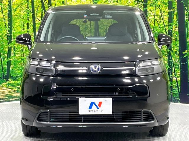 ホンダ フリード 1.5 e:HEV エアー EX 307.7万円 令和7年(2025年) 大分