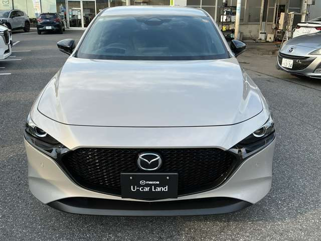 MAZDA3ファストバック1.5 15S ブラック セレクション
