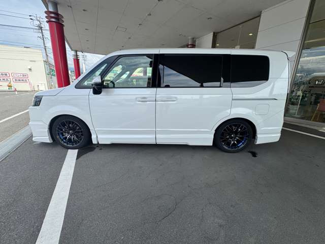 ステップワゴン1.5 スパーダ