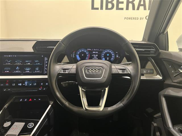 A3セダン30 TFSI