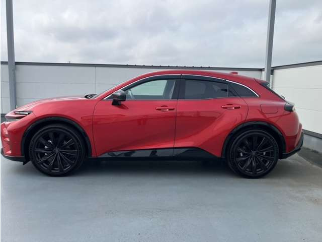 クラウンスポーツ2.5 Z E-Four 4WD
