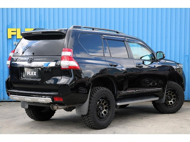 ランドクルーザープラド2.8 TX ディーゼル 4WD