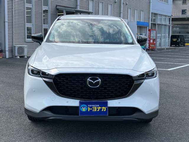 1970年に創業しました。群馬県に12事業所、マツダ・スズキの新車販売と国産全メーカーの中古車販売・整備をしてます。板金修理・タイヤ販売もしております。