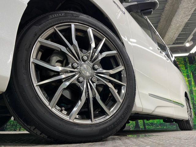�y17�C���`�A���~�z�C�[���z�O�ςɃ}�b�`�����A���~�z�C�[���𑕒����Ă���܂��B�e��A���~�z�C�[����A�X�^�b�h���X�^�C�����戵�����Ă���܂��B���񂲑��k����������