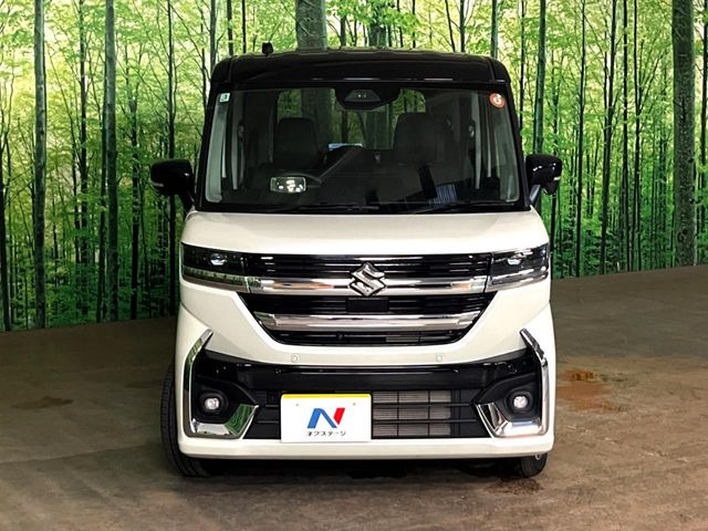 弊社では、全車『修復歴なし』のお車のみ取り扱っております。専任バイヤーによる厳選した仕入れの後、入庫後の車両チェックを行い、ネクステージが認定した高品質な中古車をご提供しております。