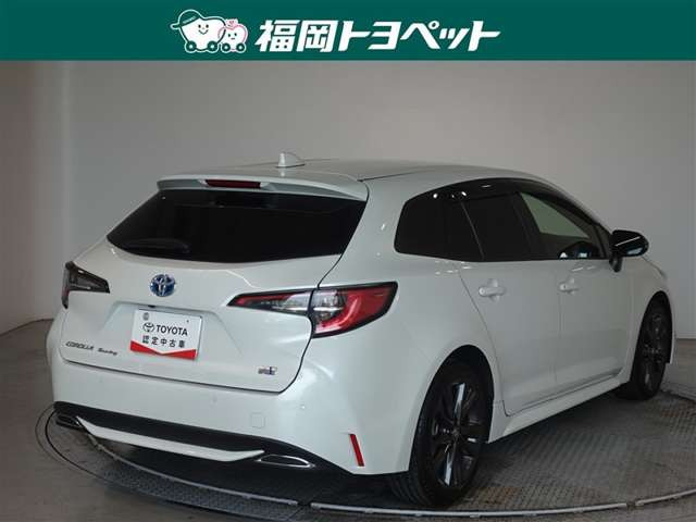 カローラツーリング1.8 ハイブリッド W×B