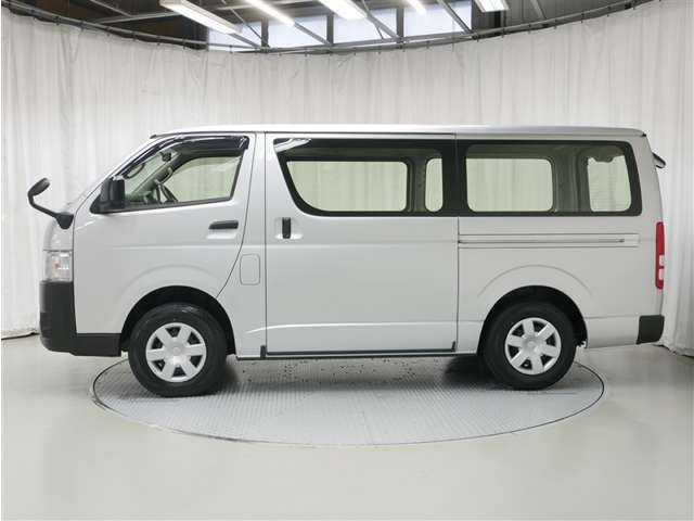 ハイエースバン2.8 DX ルートバン ロング ディーゼル 4WD