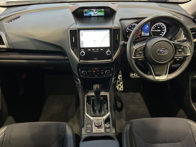 フォレスター1.8 スポーツ 4WD